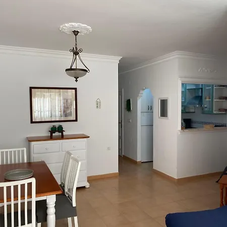 Acogedor Playa Torrecilla Apartment Nerja